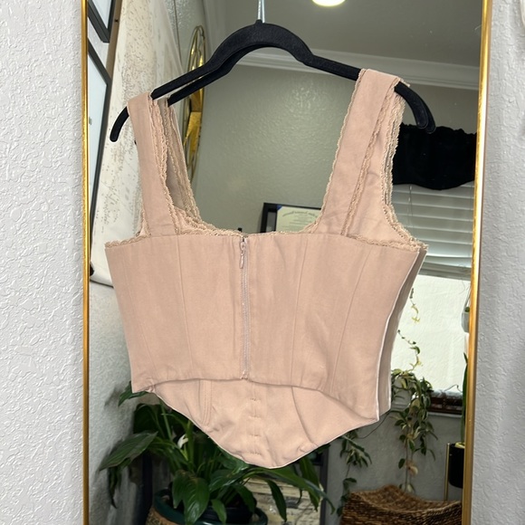 House of CB 'Robyn' Mushroom Lace Trim Corset - Picture 6 of 7